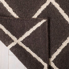 Load image into Gallery viewer, Danbury Handmade Flatweave Wool Brown/Ivory Rug 3605RR
