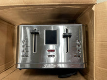 Load image into Gallery viewer, Cuisinart 4-Slice Digital Toaster with Memory set

