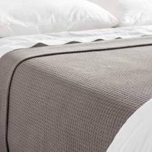 Load image into Gallery viewer, Jansen All-Natural Cotton Blanket MRM318
