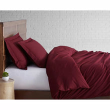 Load image into Gallery viewer, King Duvet Cover + 2 Shams Burgundy Jedediah Standard Cotton 200 TC Duvet Cover Set

