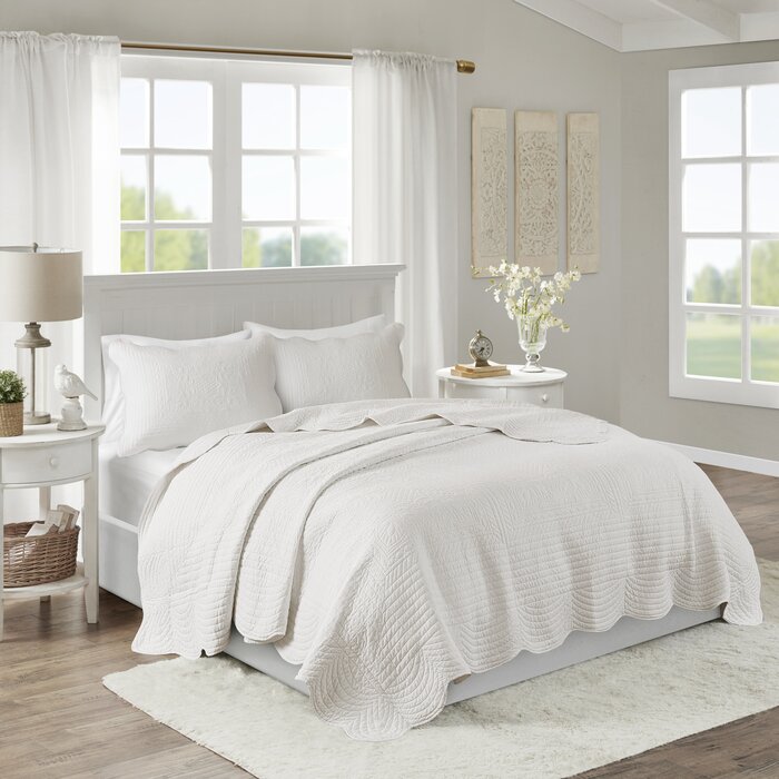 Full/Queen Coverlet + 2 Standard Shams White Journey 3 Piece Reversible Scalloped Edge Coverlet Set