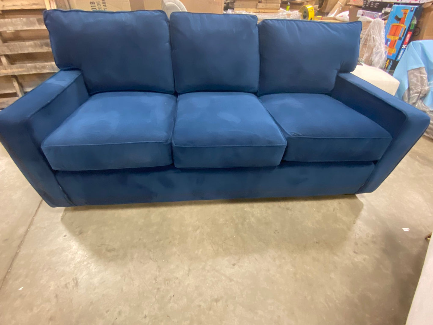 Brisa 80'' Recessed Arm Sofa Bed