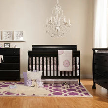 Load image into Gallery viewer, Kalani 4-in-1 Convertible Crib
