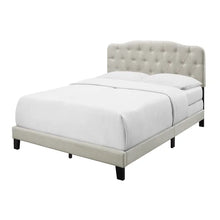Load image into Gallery viewer, Keagan Tufted Low Profile Standard Bed king
