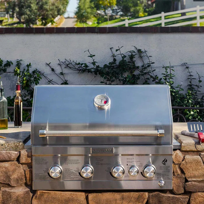 4 - Burner Built-In 61000 BTU Gas Grill