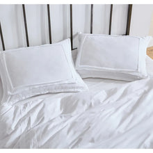 Load image into Gallery viewer, King Kristiansand White Standard Cotton 132 TC Reversible Duvet Cover Set
