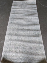 Load image into Gallery viewer, Safavieh Adirondack Ivory/Sage Area Rug 2&#39;6&quot; x 6&#39;
