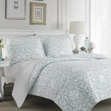 Load image into Gallery viewer, Laura Ashley Mia Reversible 3-piece Cotton Quilt Set - King 2734AH
