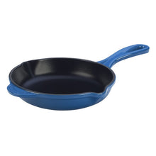 Load image into Gallery viewer, Le Creuset Cast Iron Skillet 7681
