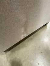 Load image into Gallery viewer, Lesley 87&#39;&#39; Square Arm Sofa Bed
