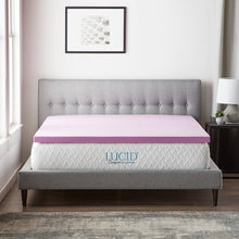 Load image into Gallery viewer, 2&quot; Queen Memory Foam Mattress Topper
