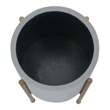 Load image into Gallery viewer, Manhasset 2-Piece Iron Pot Planter Set - 454CE
