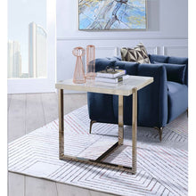 Load image into Gallery viewer, Melchor End Table (SB1655)
