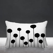 Load image into Gallery viewer, Mensur Outdoor Rectangular Pillow Cover &amp; Insert, Set of 4
