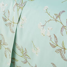 Load image into Gallery viewer, Full Green Merridale 300 Thread Count Floral 100% Cotton Sateen Sheet Set
