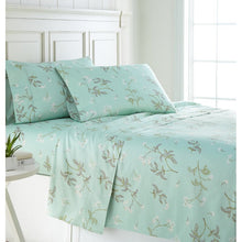 Load image into Gallery viewer, Full Green Merridale 300 Thread Count Floral 100% Cotton Sateen Sheet Set
