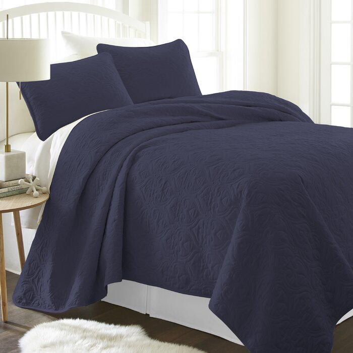King Coverlet + 2 King Shams Navy Mirabal Coverlet Set