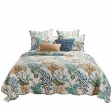 Load image into Gallery viewer, Moura Single Reversible Quilt GL2013
