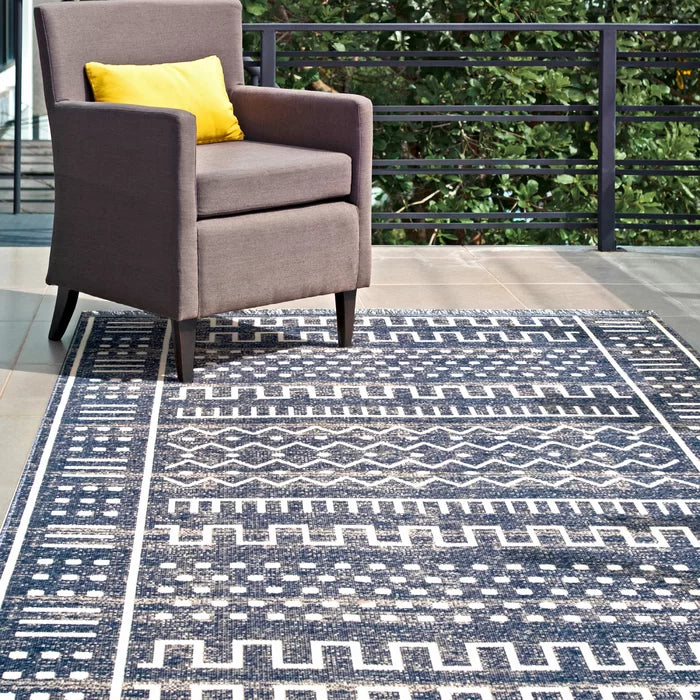 Myrasol Geometric Indoor / Outdoor Area Rug in Blue Rectangle