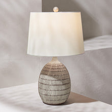 Load image into Gallery viewer, Newlon Resin Table Lamp
