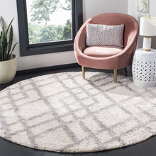Load image into Gallery viewer, Novotny Geometric Area Rug in Cream/Gray round 8&#39;
