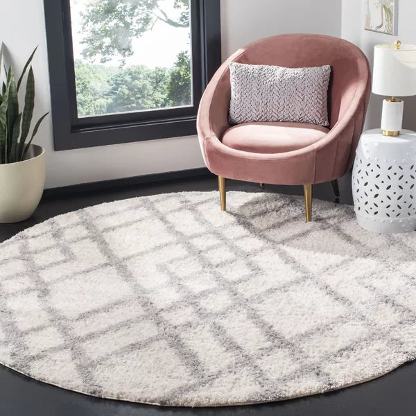 Novotny Geometric Area Rug in Cream/Gray round 8'
