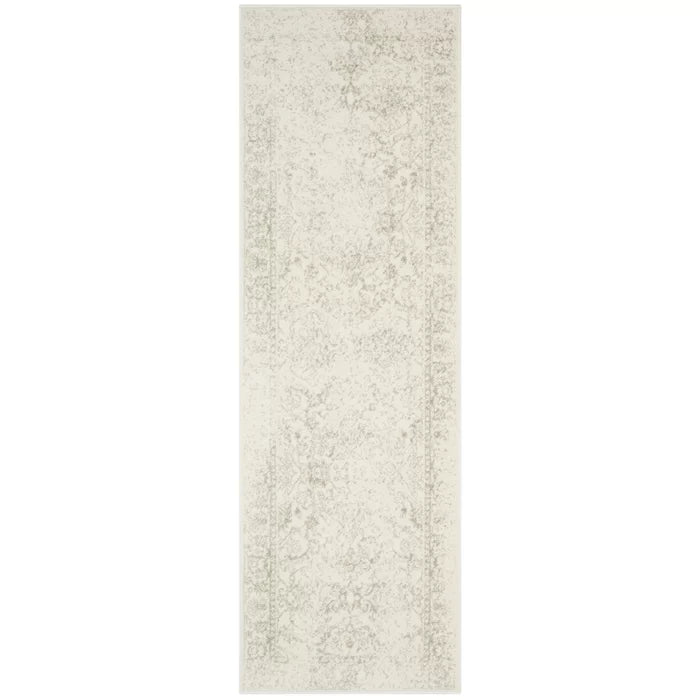 Nuss Oriental Area Rug in Ivory/Sage, Runner 2'6