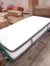 Load image into Gallery viewer, Cool 12&quot; Medium Hybrid Mattress, Twin
