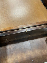 Load image into Gallery viewer, Shaker Solid Wood Desk
