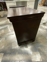 Load image into Gallery viewer, Spruce Brown Cherry Night Stand  (Set of 2)
