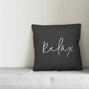 18" H x 18" W Black/White Gardendale Relax Indoor/Outdoor Throw Pillow (GL5)