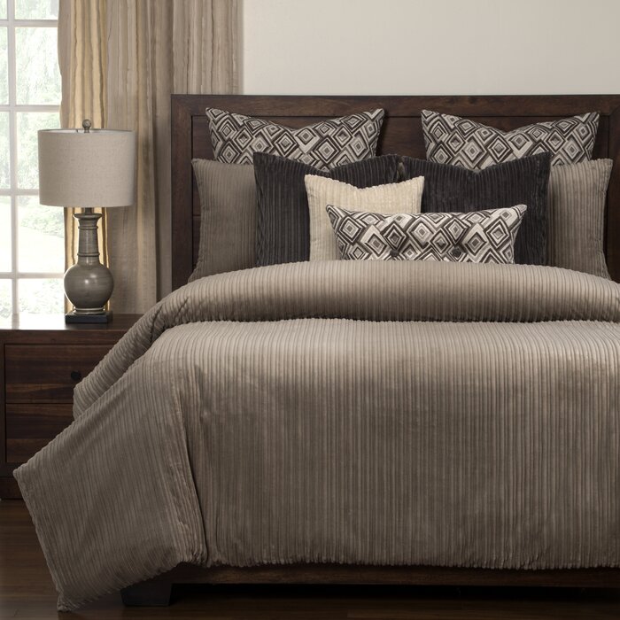 Queen Taupe Palmdale Duvet Cover & Insert Set
