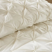 Load image into Gallery viewer, Paolo Microfiber Modern &amp; Contemporary 24 Piece Comforter Set queen

