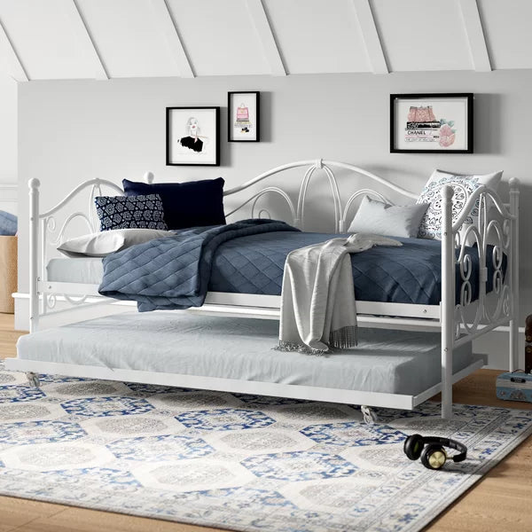 Twin White Pattonsburg Metal Daybed with Trundle