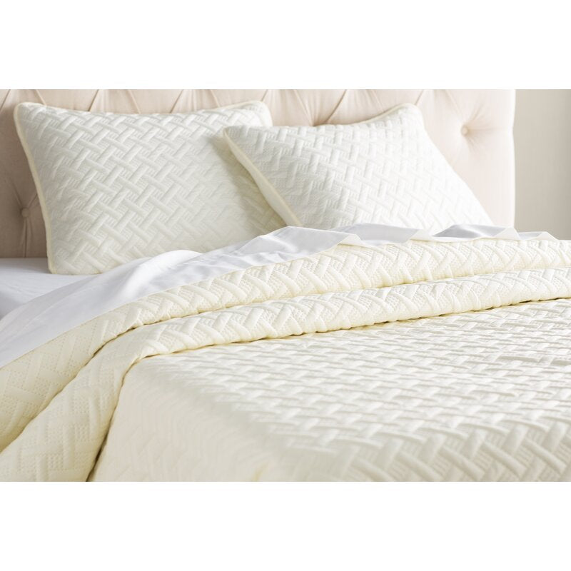 Twin Coverlet + 1 Sham Ivory Pederson Reversible Geometric 2 Piece Coverlet Set 338AH