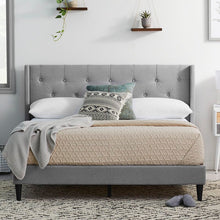Load image into Gallery viewer, Petersen Tufted Upholstered Low Profile Platform Bed 4404RR
