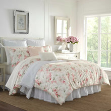 Load image into Gallery viewer, Pink Velvet Reversible Comforter Set twin
