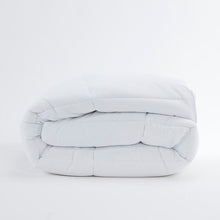 Load image into Gallery viewer, Polyester 3&quot; Mattress Pad, Full
