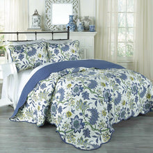 Load image into Gallery viewer, King Quilt + 2 King Shams Porcelain/Blue Microfiber Reversible Farmhouse / Country 3 Piece Quilt Set
