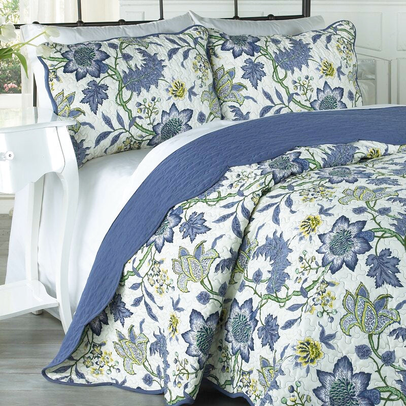 Porcelain/Blue Microfiber Reversible Farmhouse / Country 3 Piece Quilt Set