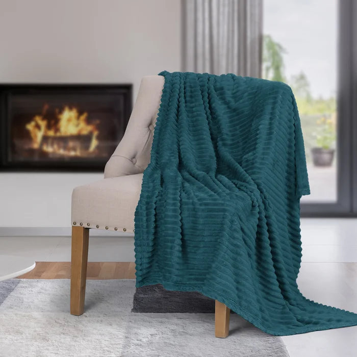 Premium Chunky Super Soft Lightweight Cozy and Functional Throw, 50'' W x 60'' L