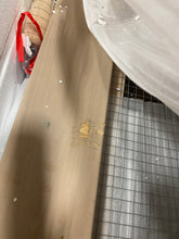 Load image into Gallery viewer, Gossy Weather Resistant Rabbit Hutch with Ramp
