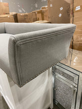 Load image into Gallery viewer, Kaysen Upholstered Nailhead Accent Bench
