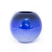 Load image into Gallery viewer, Rasnick 3 Piece Table Vase Set 7431
