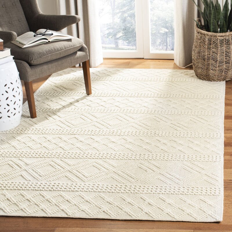 Rectangle 4' X 6' Xamiera Ivory Area Rug 6197RR