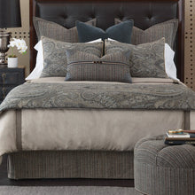 Load image into Gallery viewer, Reign Single Reversible KING Comforter 291AH
