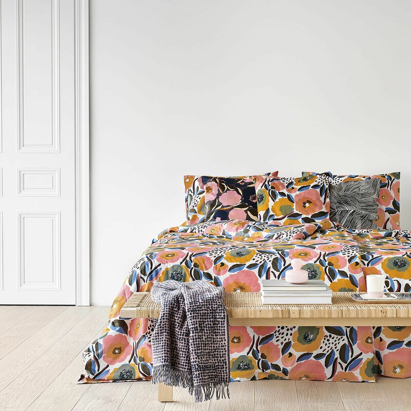 King Comforter + 2 Shams Pink/Orange/Green Rosarium Reversible Comforter Set MRM371