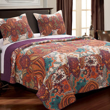 Load image into Gallery viewer, Roskilde Standard Cotton 126 TC Reversible Quilt Set
