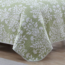 Load image into Gallery viewer, Twin Coverlet + 1 Sham Sage Rowland Reversible Coverlet Set MRM306
