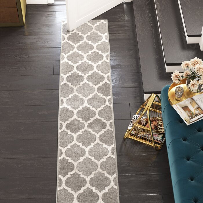 Runner Mazeppa Geometric Gray Area Rug (SB1460)
